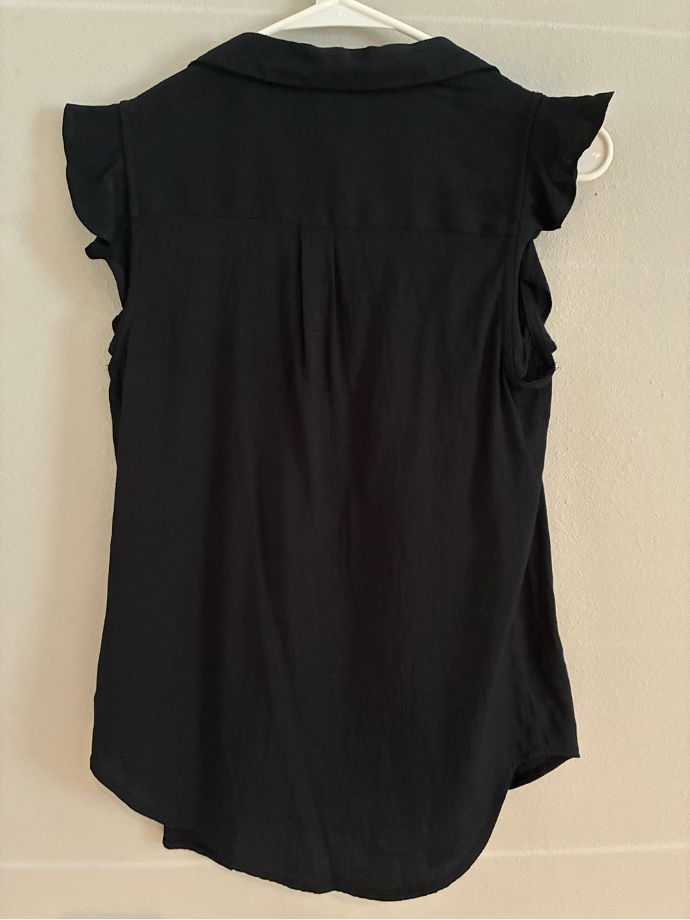Who What Wear Black Top - XS Brand Label Detail - Picture 2 of 3